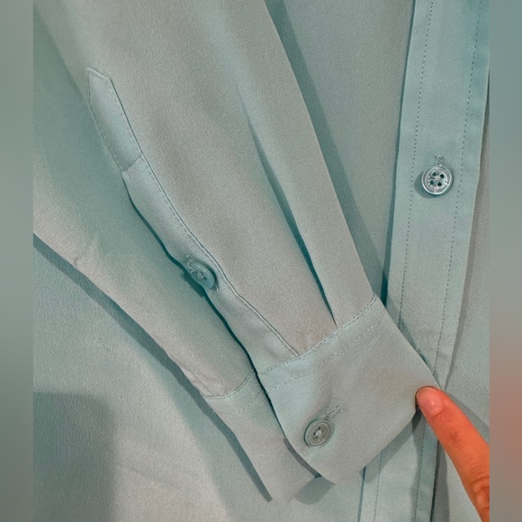 Blue silk button down - Picture 4 of 5